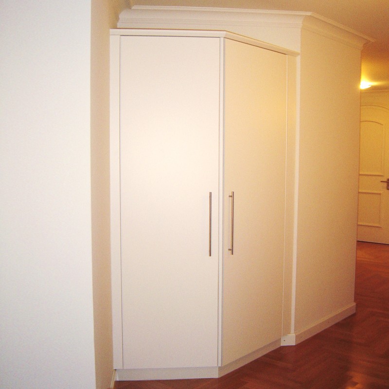 Schränke – gut durchdacht sind sie reinste Platzwunder: Schreinerei Tödi AG